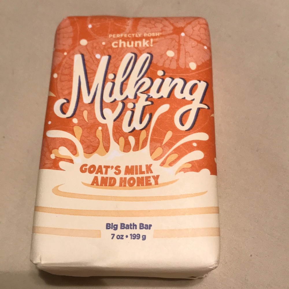 Perfectly posh milking it big bath bar chunk